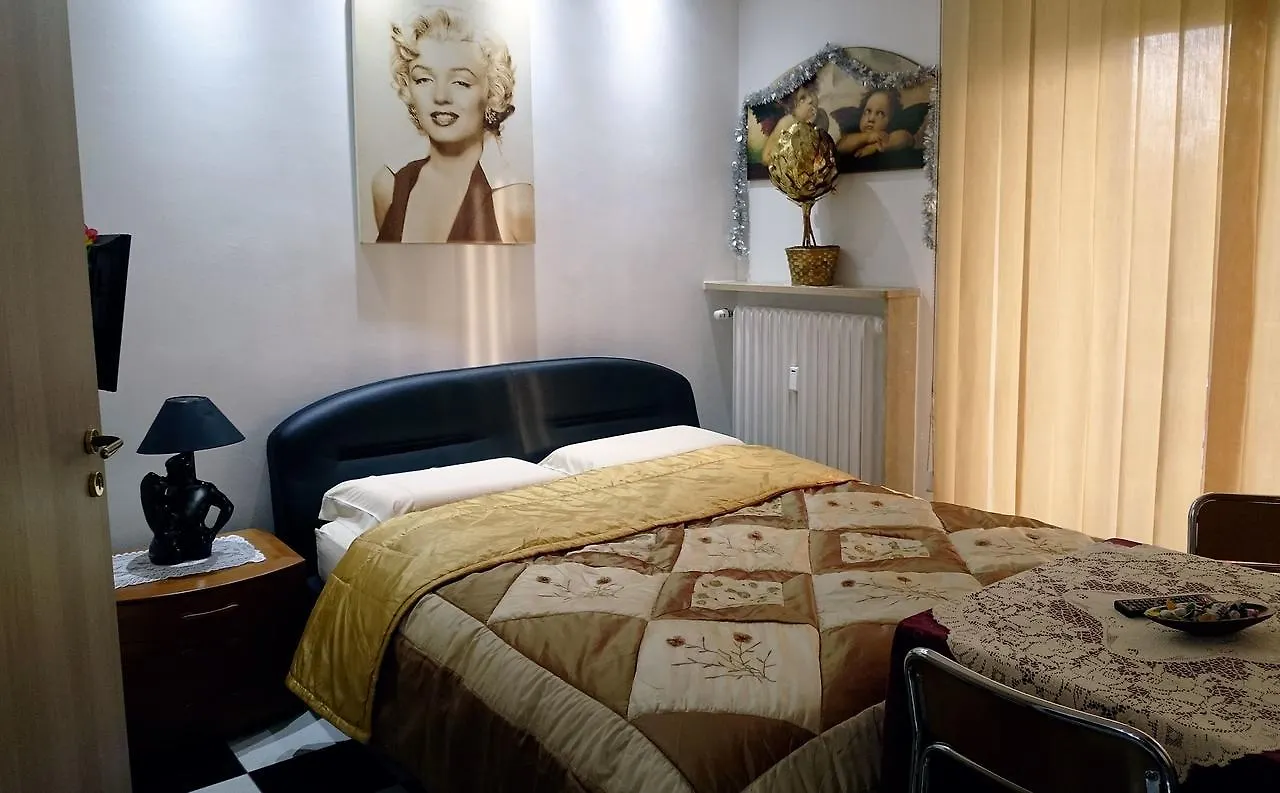 Alaska Rooms Verona Italy