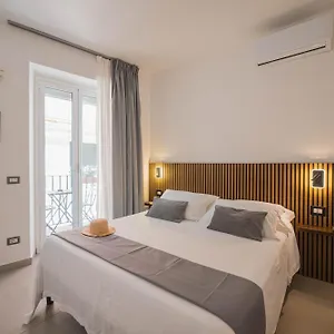 Humboldt Luxury Gasthof Taormina